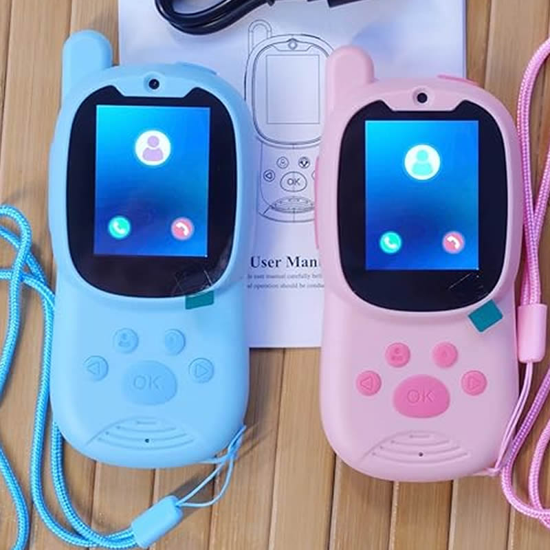 トランシーバー かわいい 2 パック充電式子供用ビデオ 2  - Smartwatch Watches Gift For Boys のレビューと価格