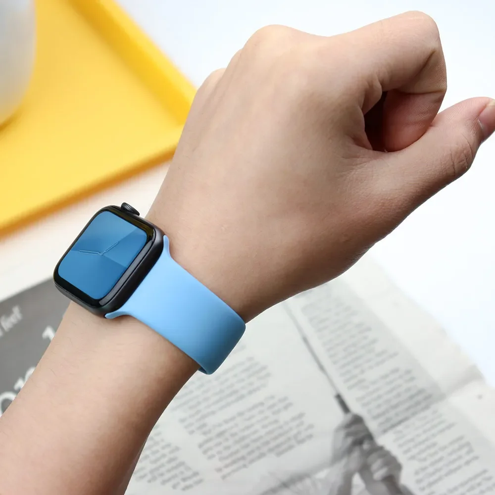 Apple Watch用シリコンストラップ,スポーツブレスレ - Smartwatch Iphone Watches For Women のレビューと価格